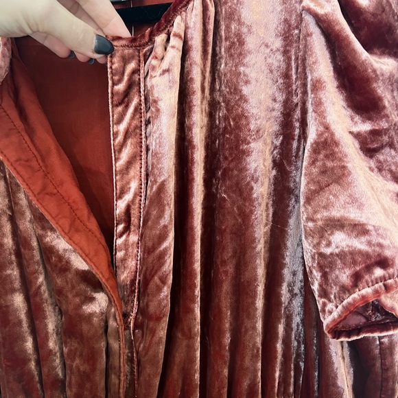 NEW Anthropologie The Somerset Maxi Dress: Velvet Edition Red - Picture 5 of 10